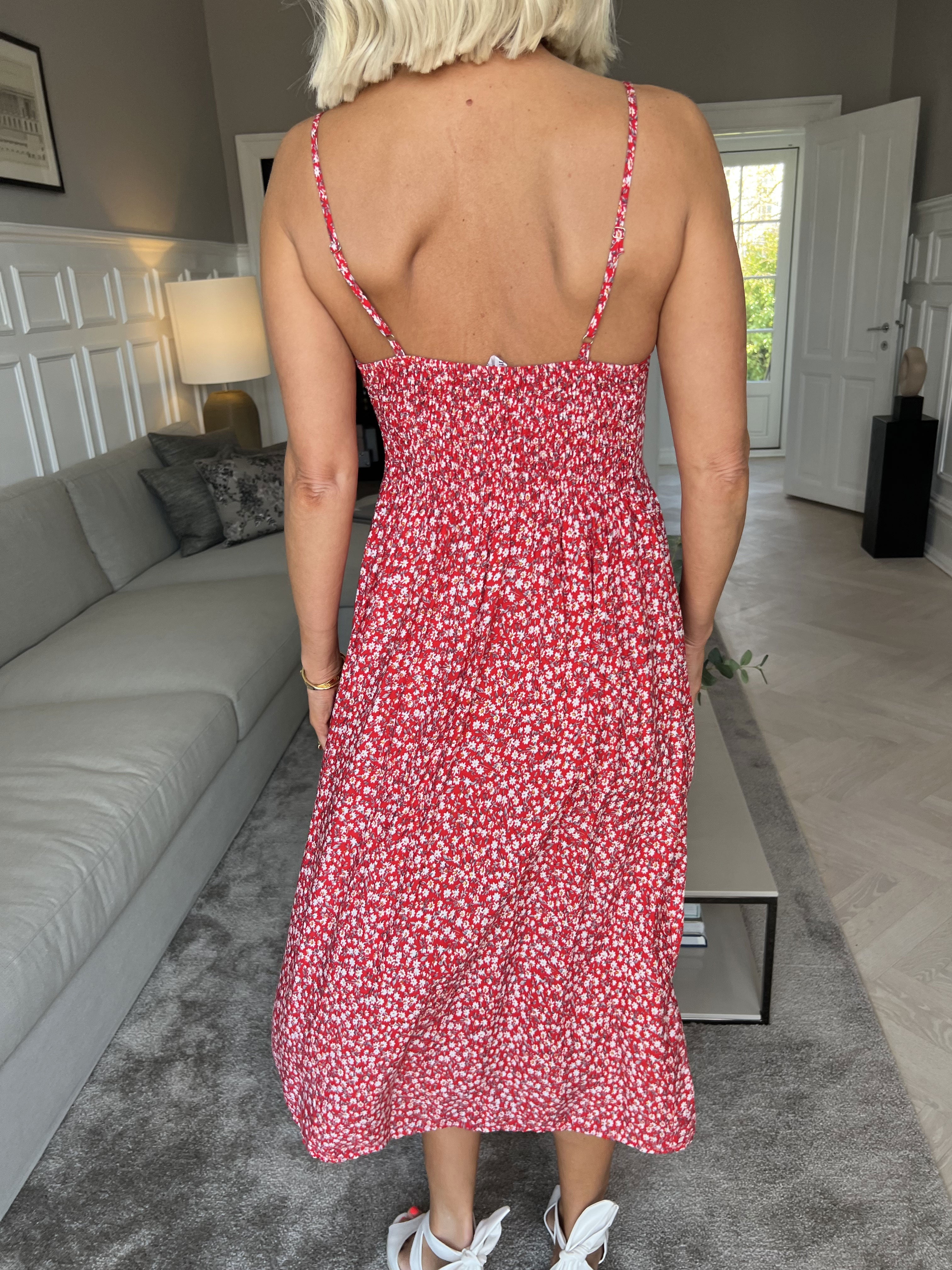 Lykke Small Flower - Söt bandklänning med blommigt tryck